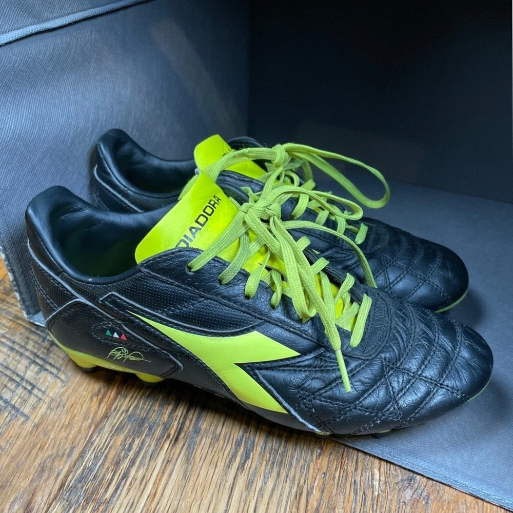 Diadora Soccer Cleats Mens size‎ 6 Black Yellow Leather Athletic Shoes